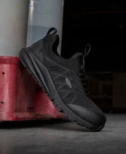 Keen Men's Vista Energy Shift ESD (Carbon-Fiber Toe) | Black/Black -Keen Store 1026371 PDP RightImage