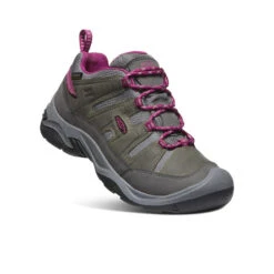Keen Women's Circadia Waterproof Shoe | Steel Grey/Boysenberry -Keen Store 740e3cf9b18e8119b3f9885352a95ef4e01fed52