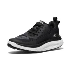 Keen Women's WK400 Walking Shoe | Black/White -Keen Store 87610497ac8ad35079a43dfd6c4773bbc515ea61