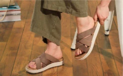 Keen Women's Elle Mixed Slide | Brindle/Birch -Keen Store ElleMixedSlideLifestyleDoublewide 38c4d08b 087f 45de 97eb 6e10aa02c2d3