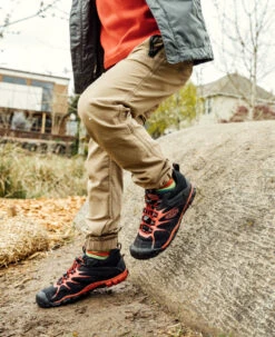 Keen Big Kids' Chandler 2 CNX Sneaker | Black/Red Carpet -Keen Store KidsChandler2Lifestyle2 83075942 a737 4444 9715 398794a8e5e9