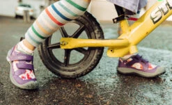 Keen Big Kids' Speed Hound | Tillandsia Purple/Multi -Keen Store KidsSpeedHoundPDPLifestyle1Kids1026214