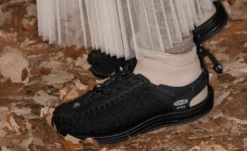 Keen Women's UNEEK High Top X HYKE | HYKE Timberwolf -Keen Store Lifestyle1Womens 1027976