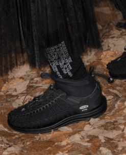 Keen Women's UNEEK High Top X HYKE | HYKE Timberwolf -Keen Store Lifestyle3womens 1027976