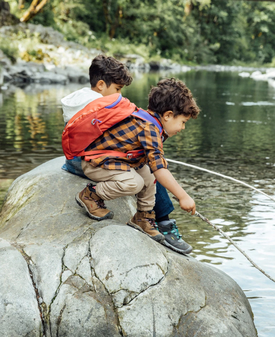 Keen Little Kids' Ridge Flex Waterproof Boot | Bison/Red Carpet 8 Keen Little Kids' Ridge Flex Waterproof Boot | Bison/Red Carpet - Image 6