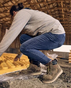 Keen Women's Cincinnati 6" Waterproof Boot (Carbon-Fiber Toe) | Belgian/Sandshell -Keen Store SDD 505 PDP Cincinnati 1023224 Right Image