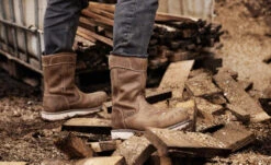 Keen Men's Cincinnati Wellington (Carbon-Fiber Toe) | Belgian/Sandshell -Keen Store SDD 505 PDP Cincinnati 1026366 Top Image