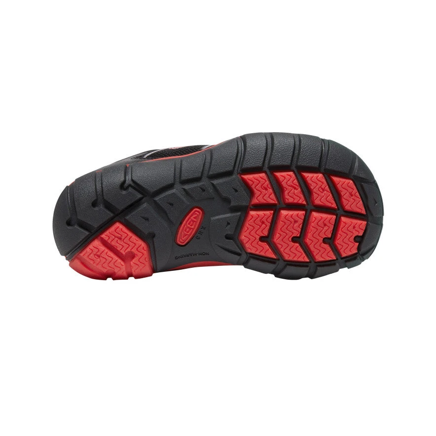Keen Little Kids' Chandler 2 CNX Sneaker | Black/Red Carpet 6 Keen Little Kids' Chandler 2 CNX Sneaker | Black/Red Carpet - Image 4